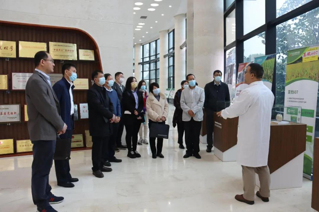 中央企業(yè)黨史學(xué)習教育第四指導組赴中國中化部分駐鄂企業(yè)調研指導