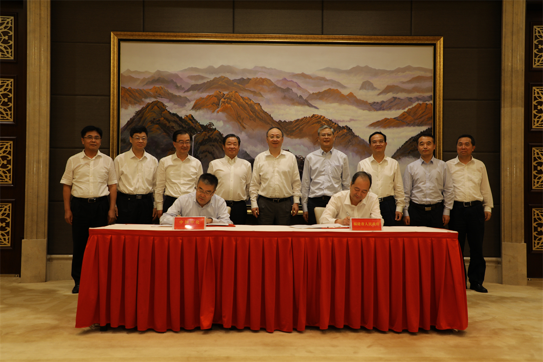 寧高寧董事長(cháng)、李凡榮總經(jīng)理會(huì )見(jiàn)福建省委書(shū)記尹力和省長(cháng)王寧