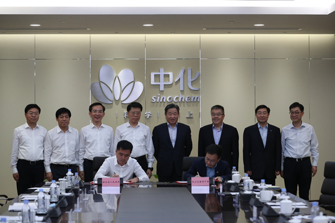 寧高寧董事長(cháng)會(huì )見(jiàn)淄博市委書(shū)記江敦濤