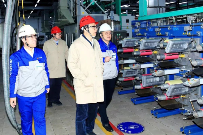 李慶調研公司部分駐川企業(yè)