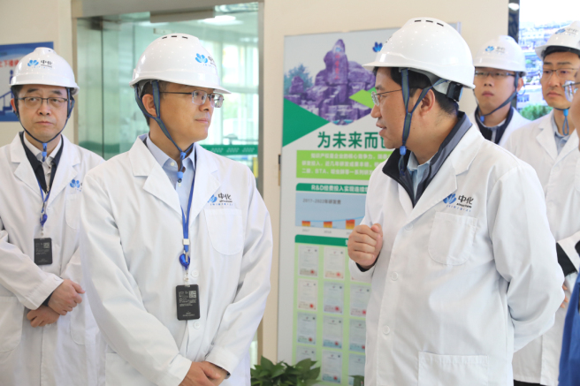 焦健出席中國中化與寧夏戰略合作協(xié)議簽約并調研公司駐寧企業(yè)