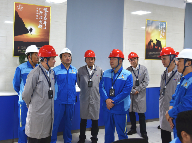 外部董事調研中國中化駐豫企業(yè)